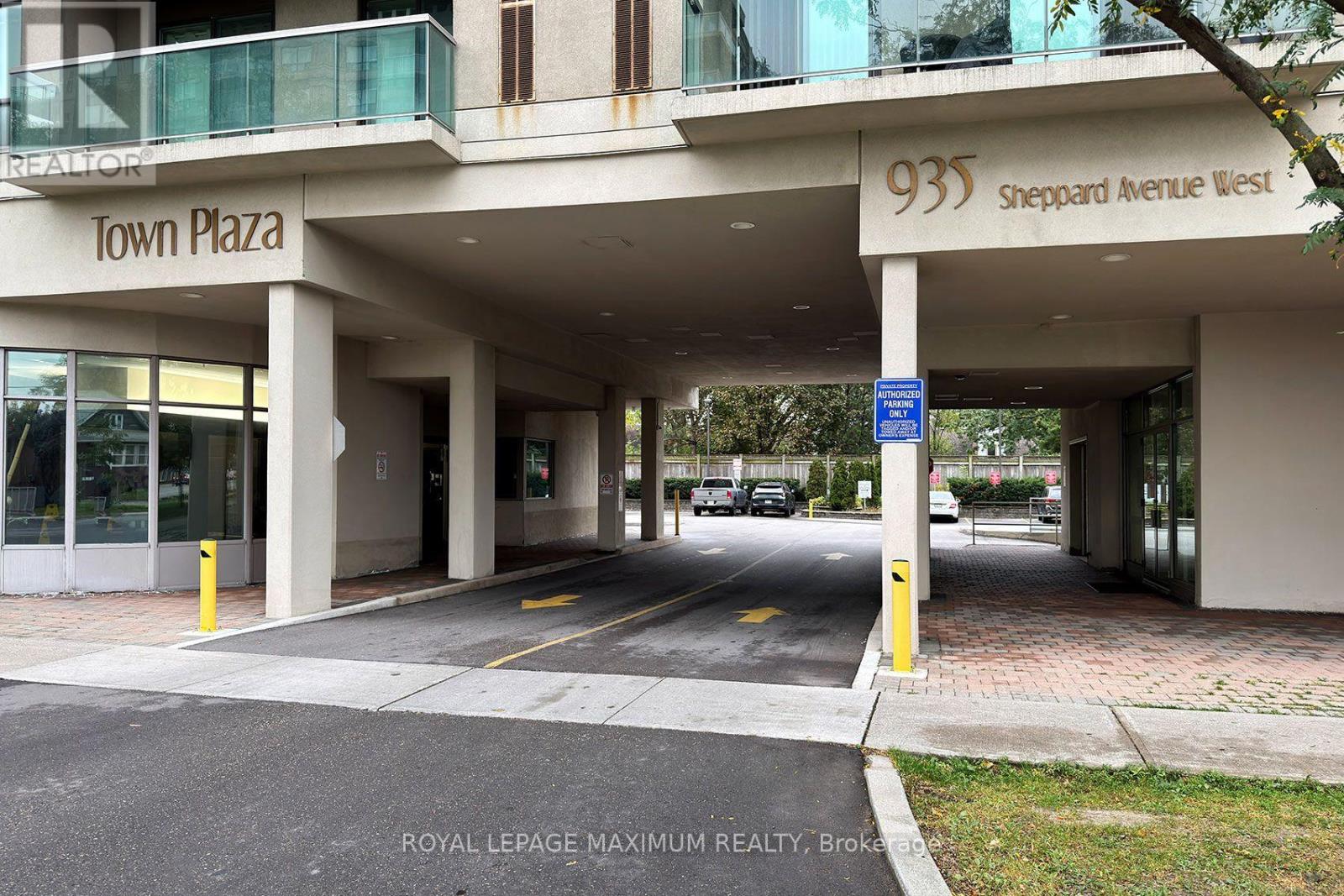 505 - 935 Sheppard Avenue W, Toronto, Ontario  M3H 2T7 - Photo 2 - C13876386