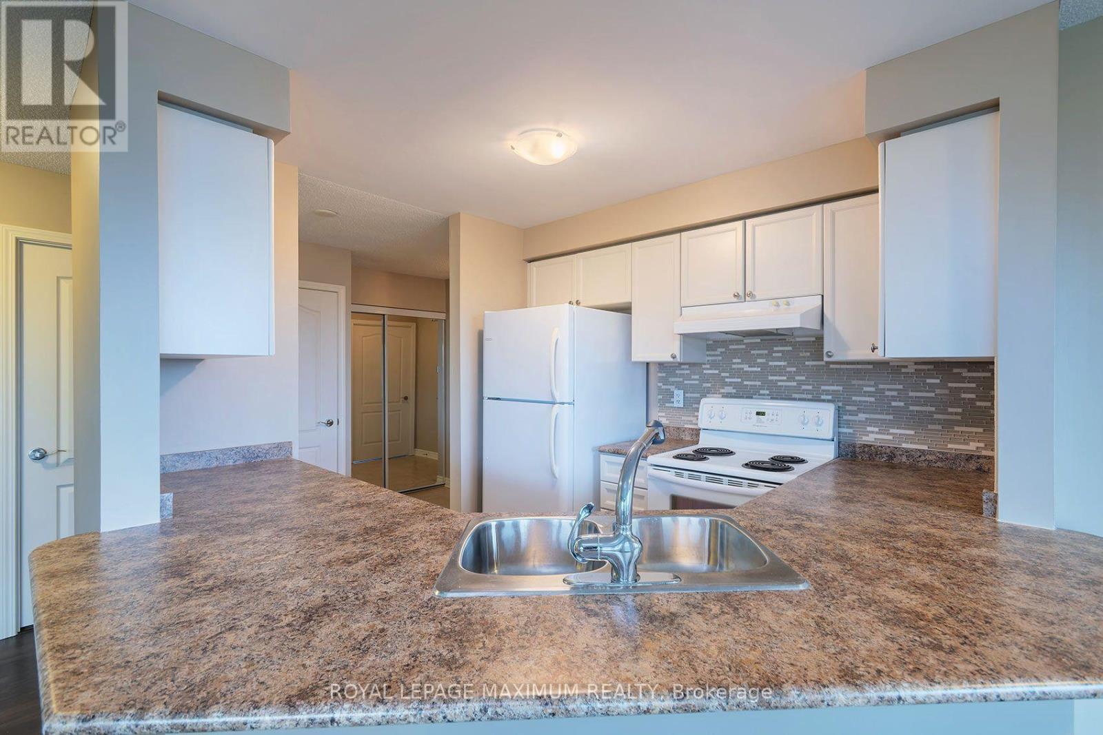 505 - 935 Sheppard Avenue W, Toronto, Ontario  M3H 2T7 - Photo 21 - C13876386