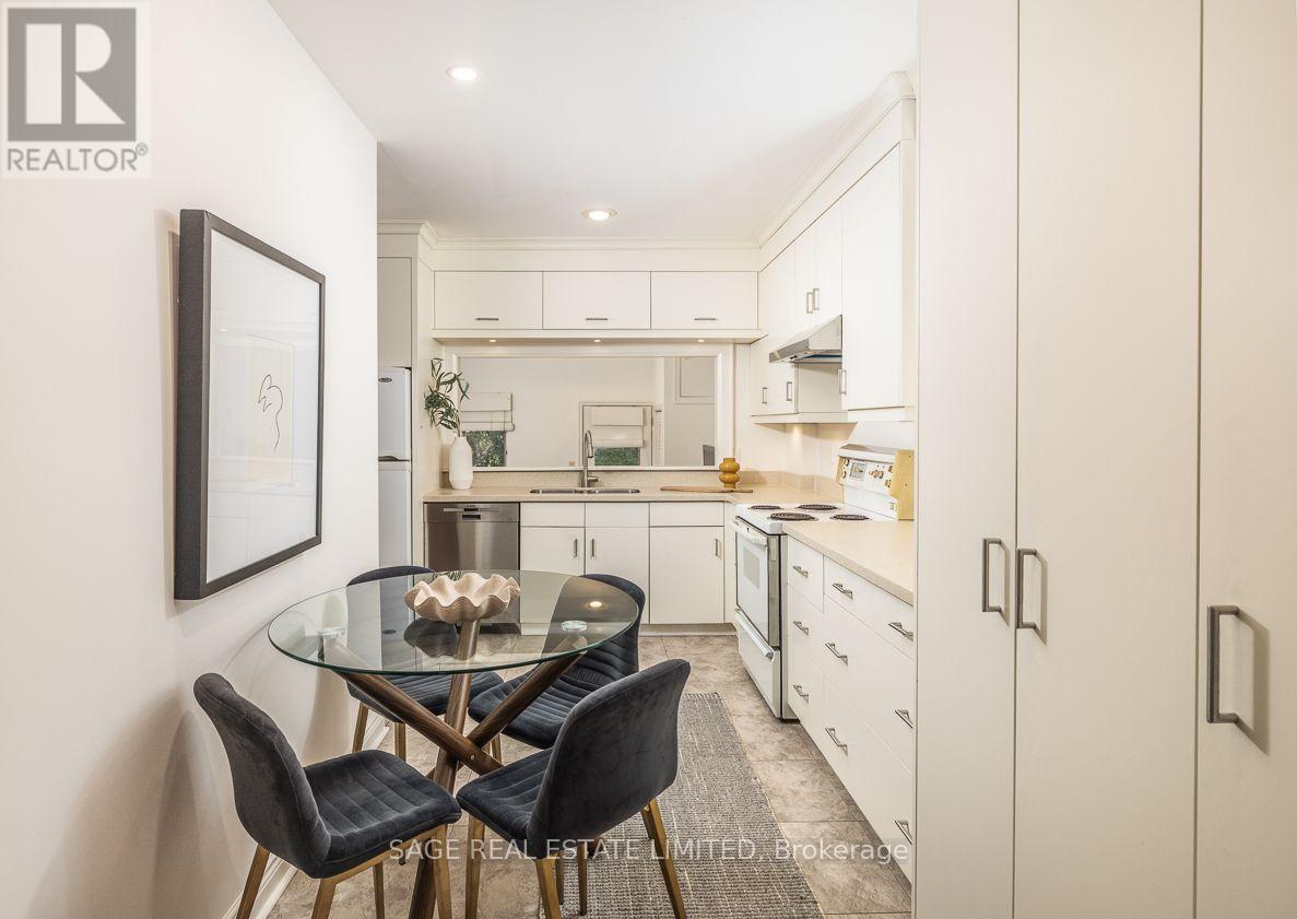 165 Craighurst Avenue, Toronto, Ontario  M4R 1K1 - Photo 10 - C13876394