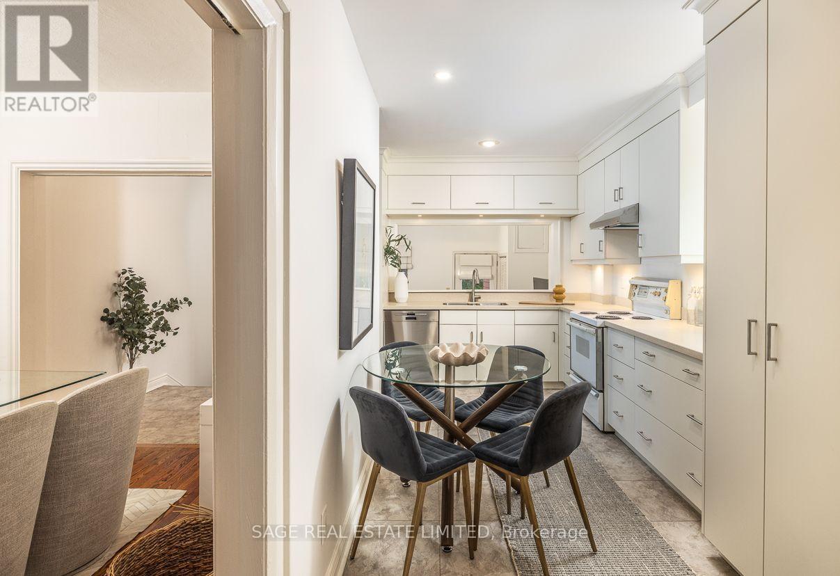 165 Craighurst Avenue, Toronto, Ontario  M4R 1K1 - Photo 9 - C13876394