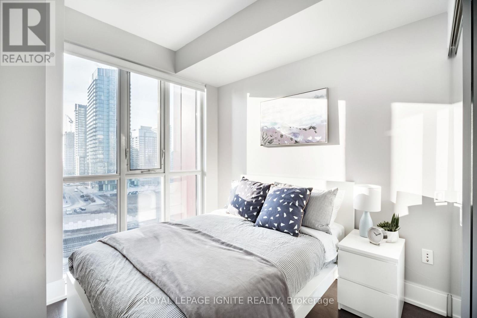 828 - 560 Front Street W, Toronto (Waterfront Communities), Ontario  M5V 1C1 - Photo 19 - C13876416