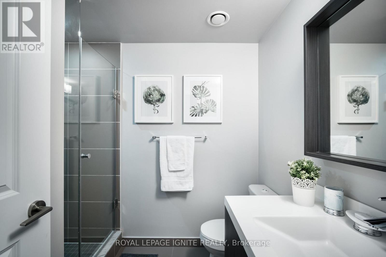 828 - 560 Front Street W, Toronto (Waterfront Communities), Ontario  M5V 1C1 - Photo 24 - C13876416