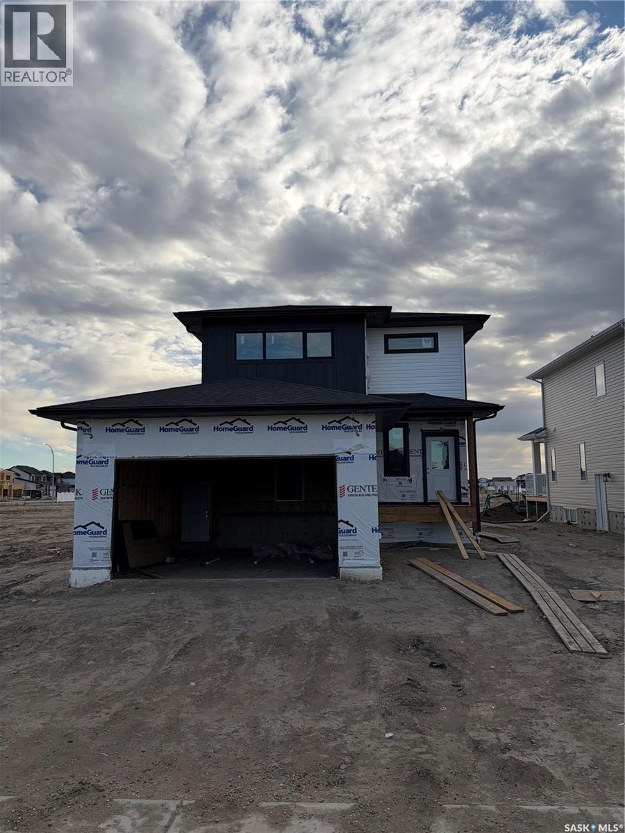 228 Veterans Drive, Warman, Saskatchewan  S0K 4S4 - Photo 2 - SK043480