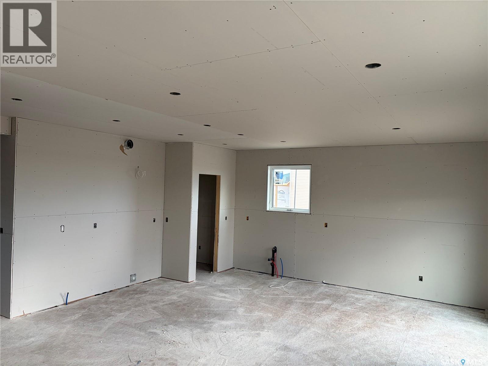 228 Veterans Drive, Warman, Saskatchewan  S0K 4S4 - Photo 4 - SK043480