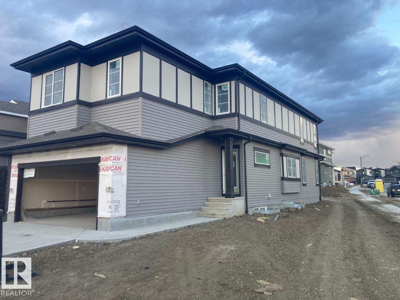 6408 30 AV SW
