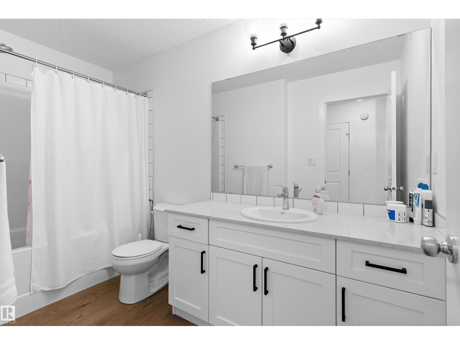 #8 13119 209 ST NW