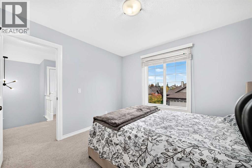 127, 100 Coopers Common SW
