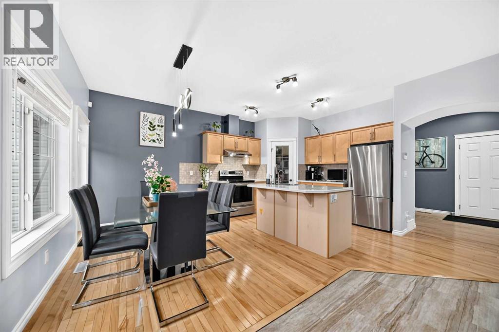 127, 100 Coopers Common SW