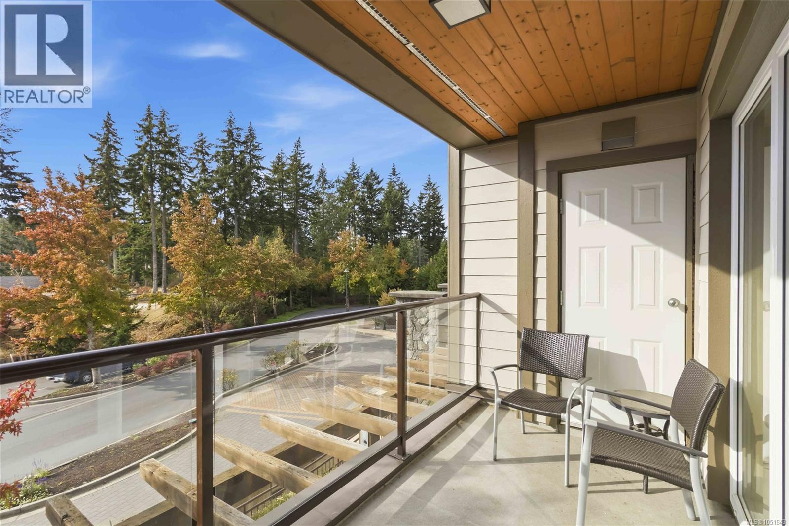218-220 B 1376 Lynburne Pl