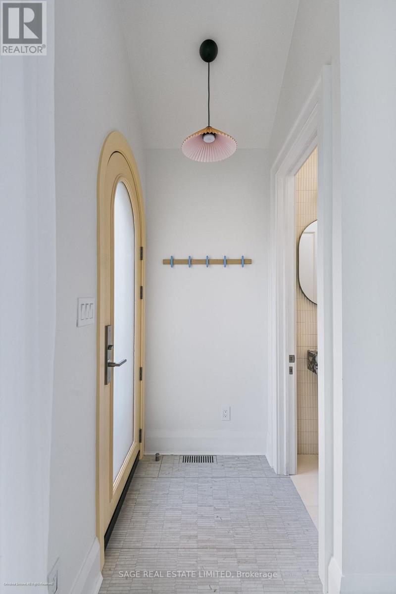 Laneway Suite - 46 Fuller Avenue, Toronto, Ontario  M6R 2C3 - Photo 14 - W13876302