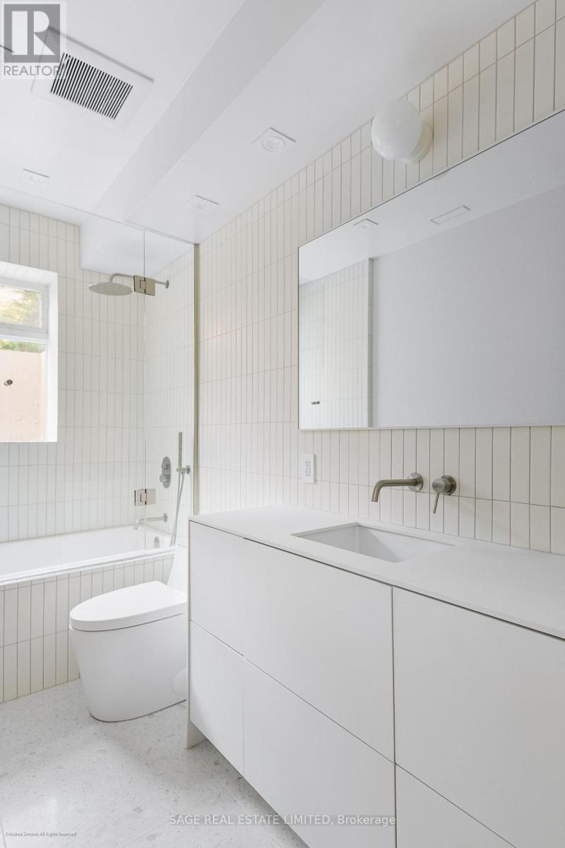 Laneway Suite - 46 Fuller Avenue, Toronto, Ontario  M6R 2C3 - Photo 20 - W13876302