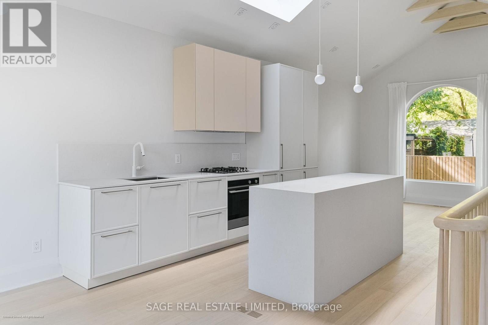 Laneway Suite - 46 Fuller Avenue, Toronto, Ontario  M6R 2C3 - Photo 4 - W13876302