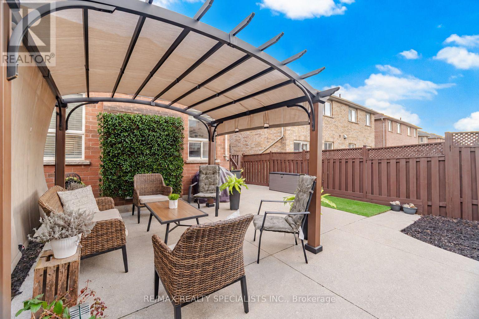 30 Passfield Trail, Brampton, Ontario  L6P 1T8 - Photo 24 - W13876448