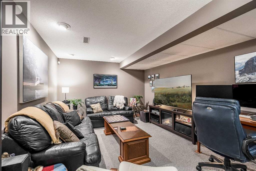 2, 1165 16 Street, Medicine Hat, Alberta  T1C 1P7 - Photo 38 - A2350227