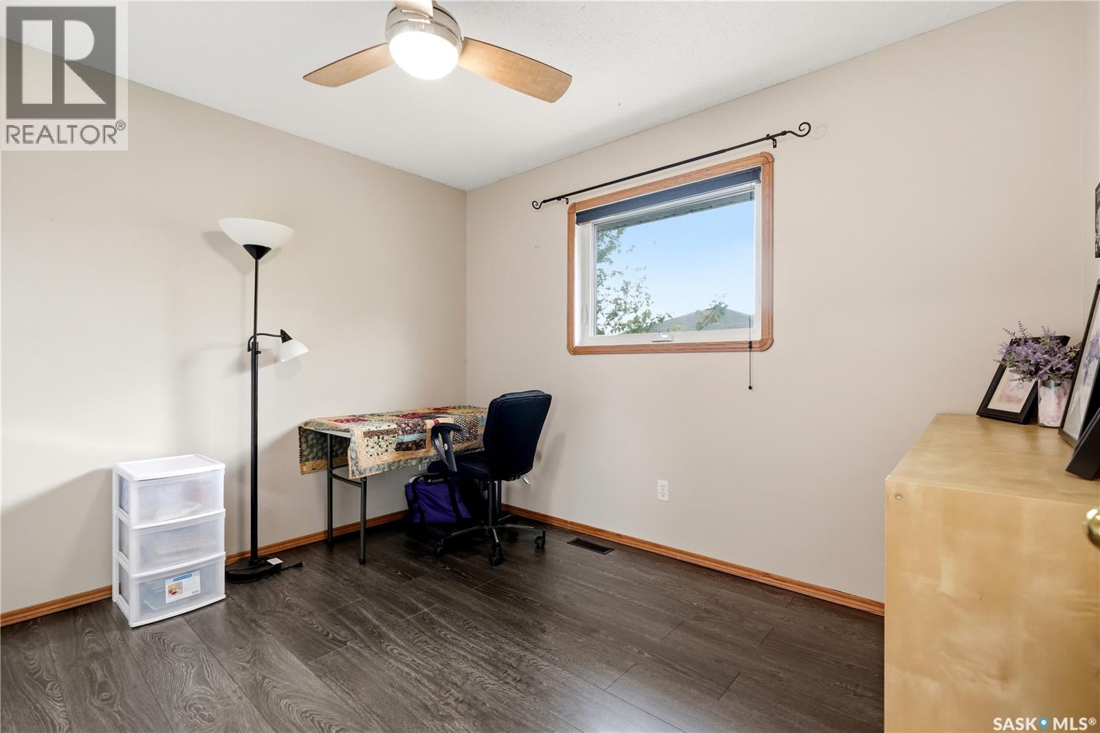 3360 Deiter Bay, Regina, Saskatchewan  S4V 2V9 - Photo 30 - SK050599