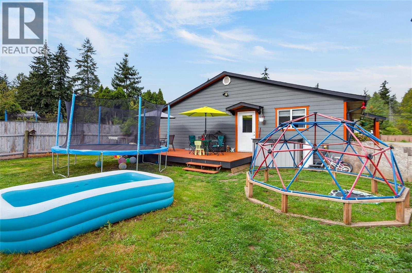 3386 Lake Trail Rd