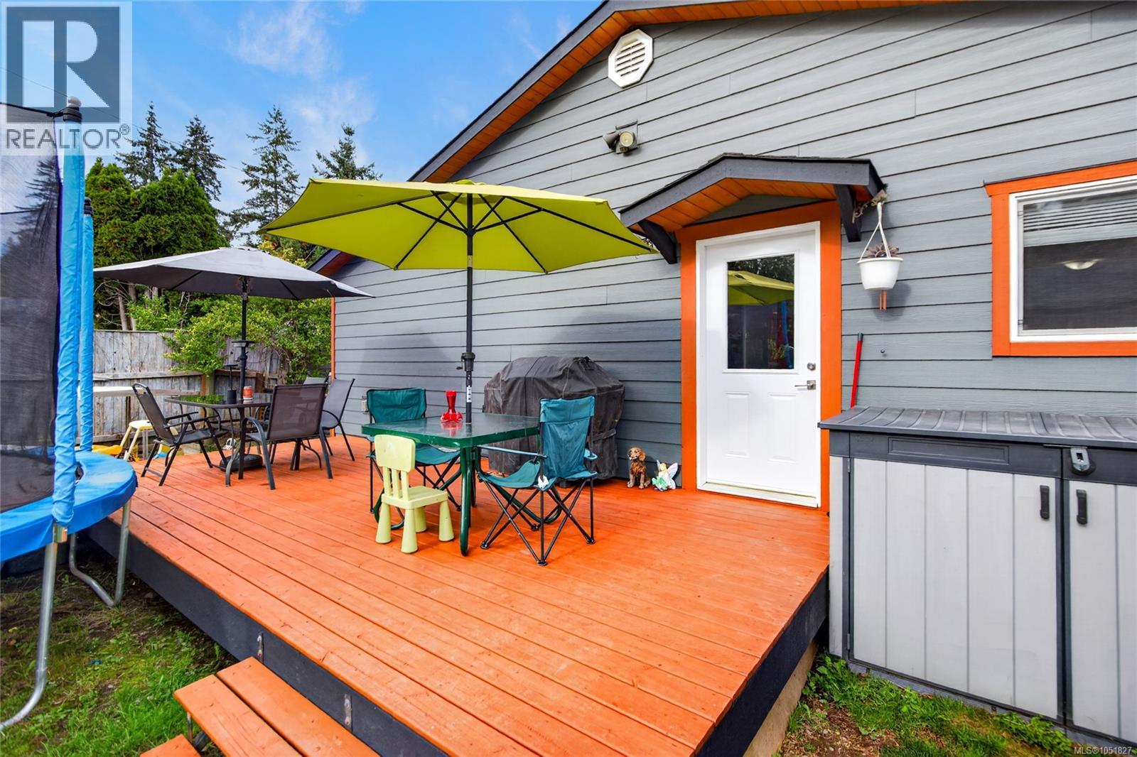 3386 Lake Trail Rd