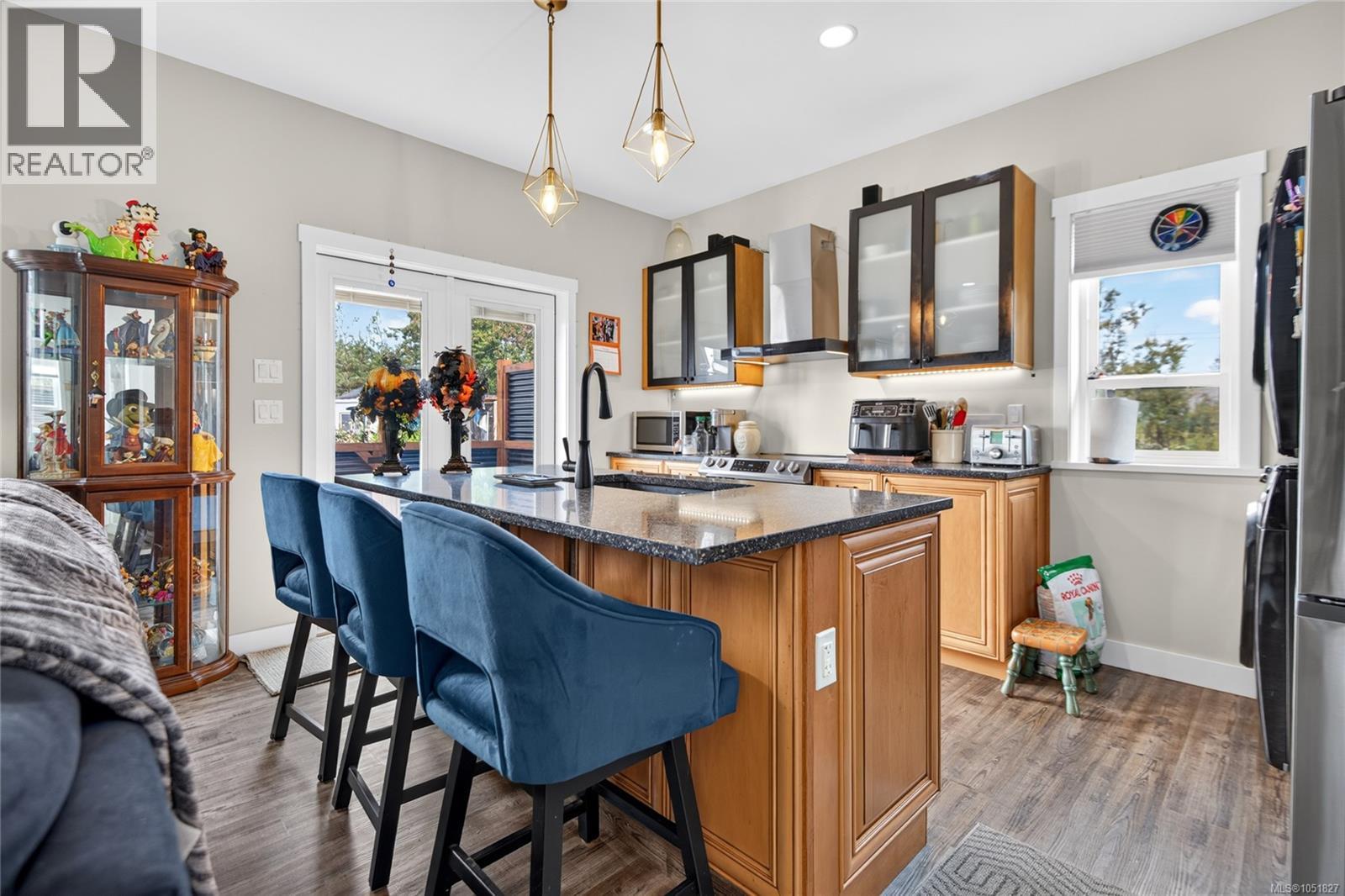 3386 Lake Trail Rd