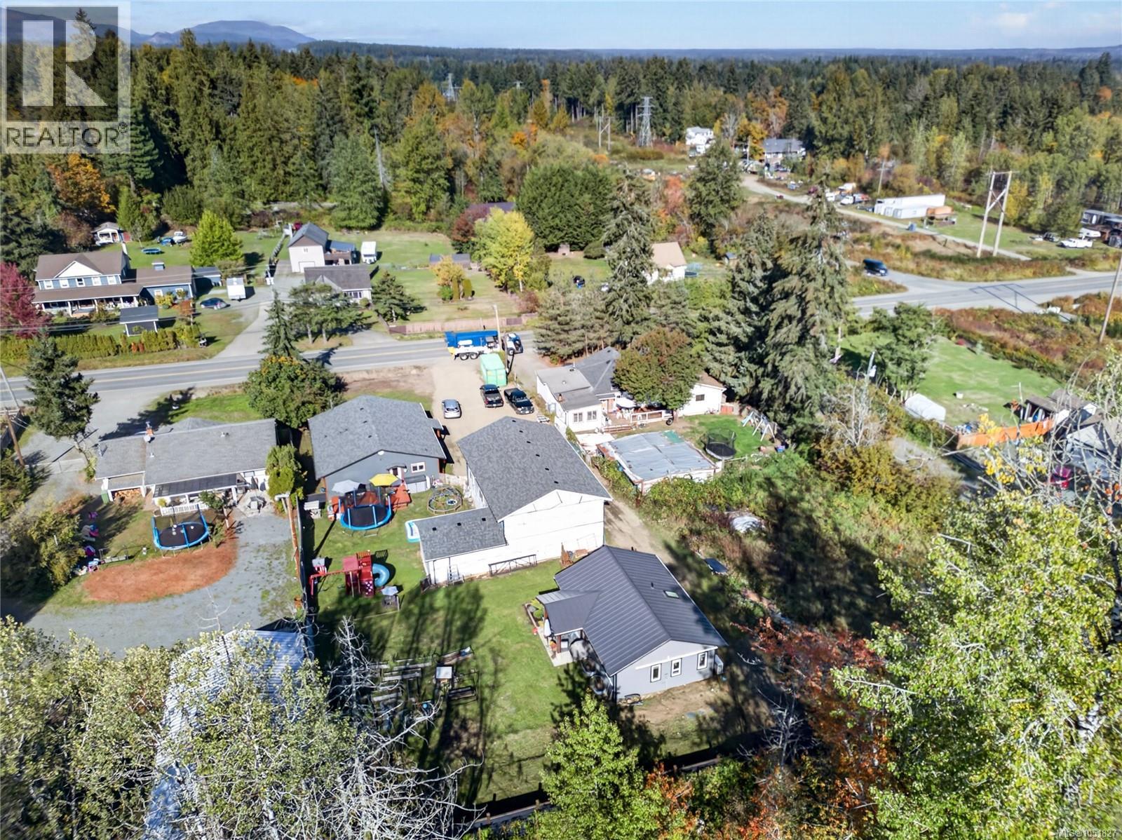 3386 Lake Trail Rd