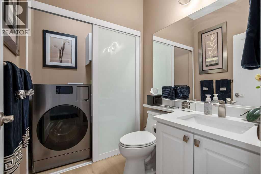 56, 72 Millside Drive SW, Calgary, Alberta  T2Y 3G8 - Photo 5 - A2349982