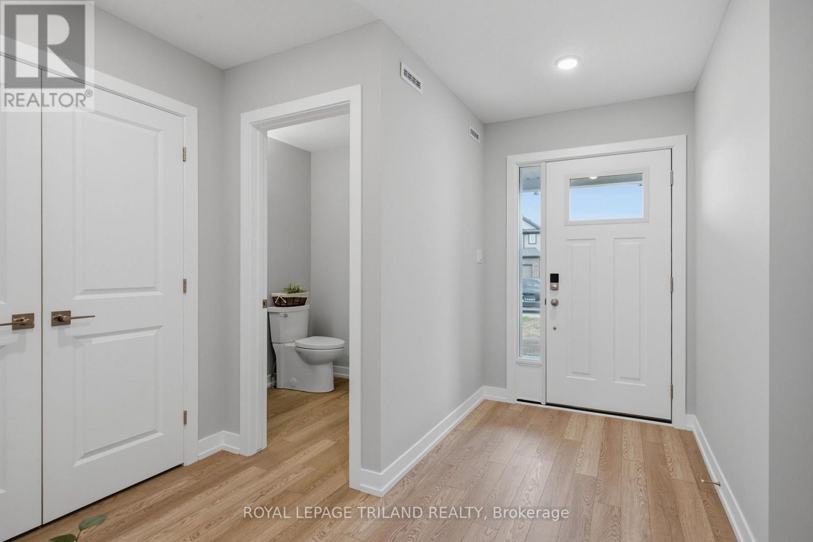 165 Styles Drive, St. Thomas, Ontario  N5R 0R1 - Photo 3 - X12606474