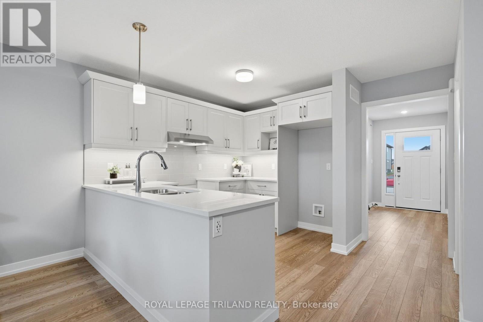 165 Styles Drive, St. Thomas, Ontario  N5R 0R1 - Photo 6 - X12606474