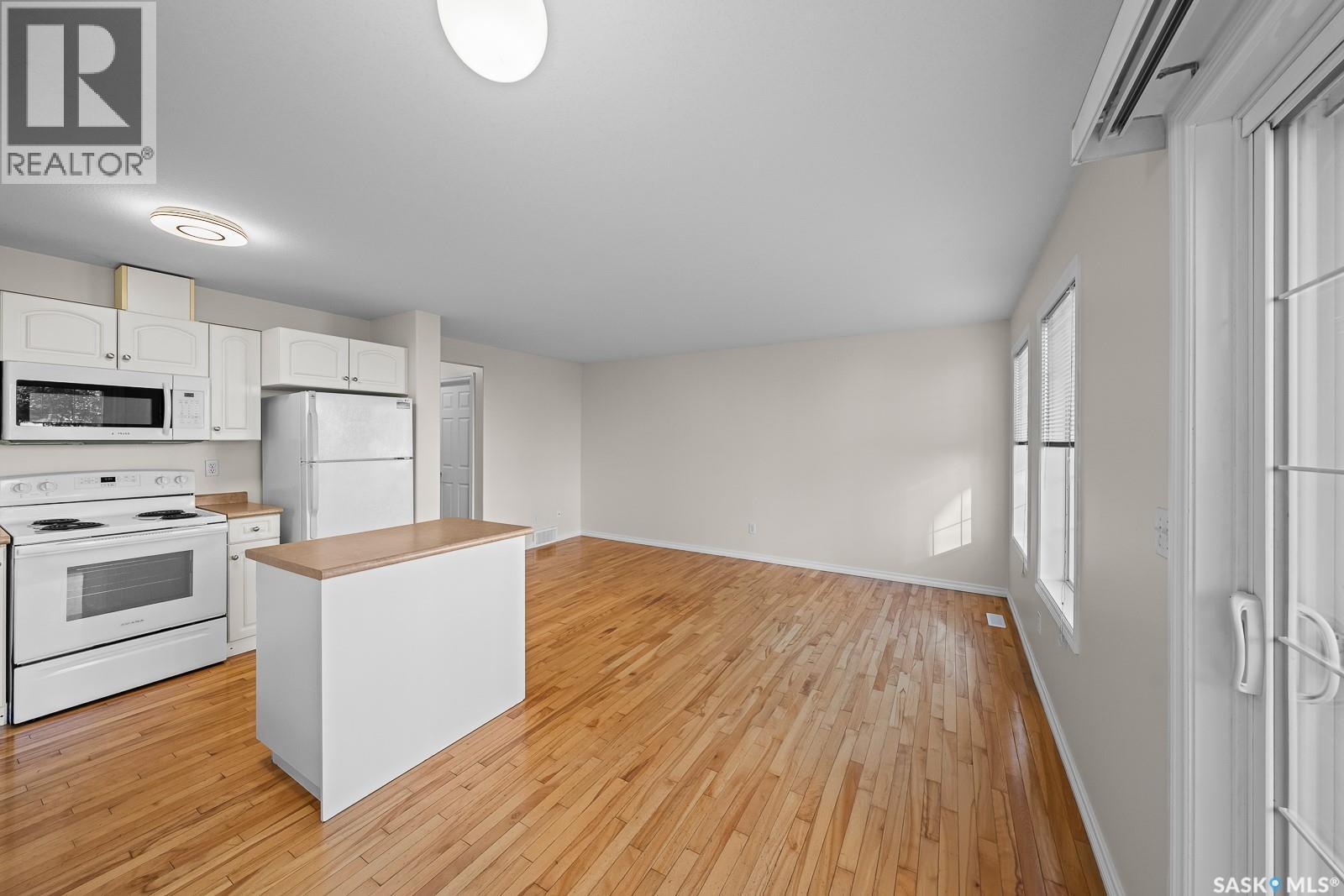 98 118 Pawlychenko Lane, Saskatoon, Saskatchewan  S7V 1K1 - Photo 11 - SK050550