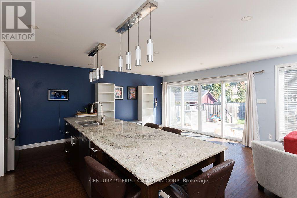 1010 Dearness Drive, London South, Ontario  N6E 1N7 - Photo 12 - X13876510