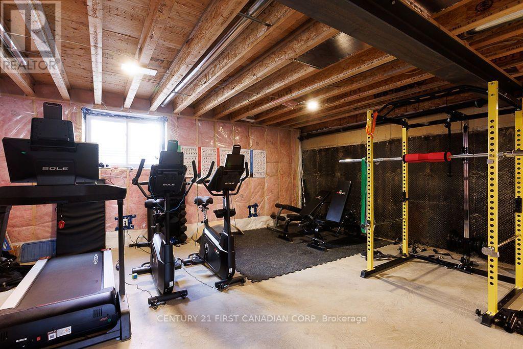 1010 Dearness Drive, London South, Ontario  N6E 1N7 - Photo 26 - X13876510