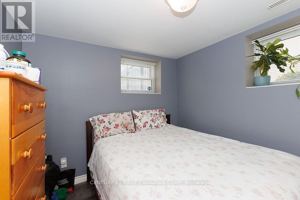 1010 Dearness Drive, London South, Ontario  N6E 1N7 - Photo 38 - X13876510