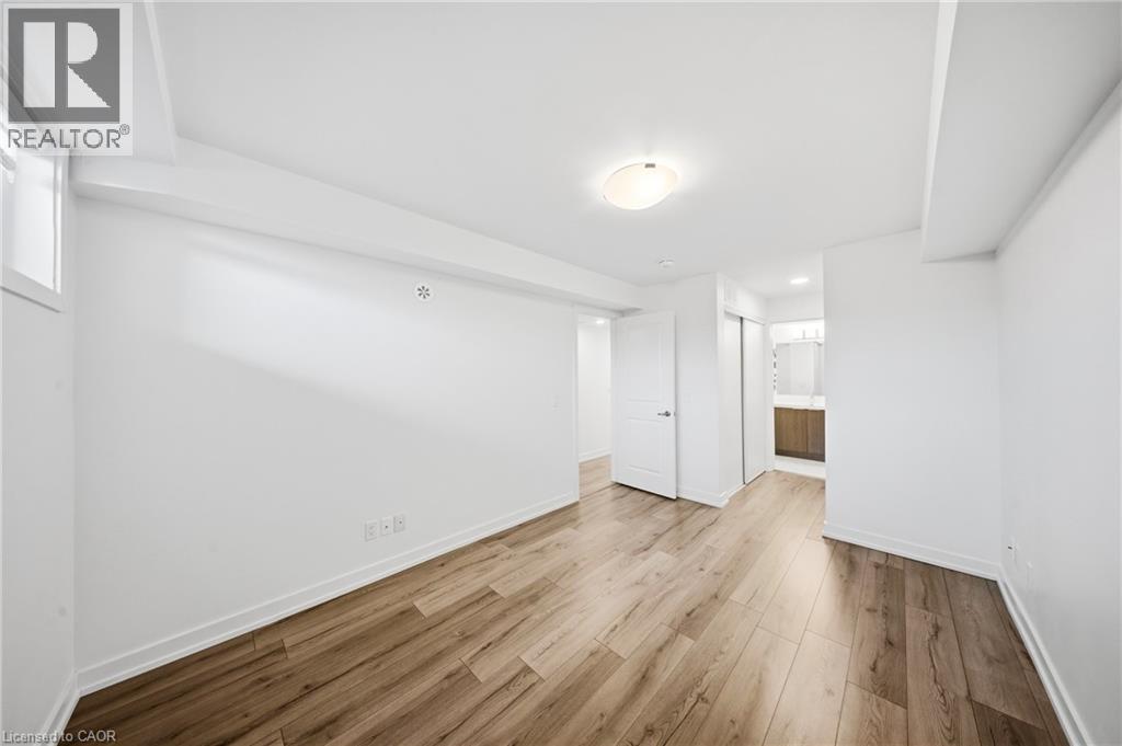 3078 Sixth Line Unit# 117, Oakville, Ontario  L6M 1P8 - Photo 28 - 40869552