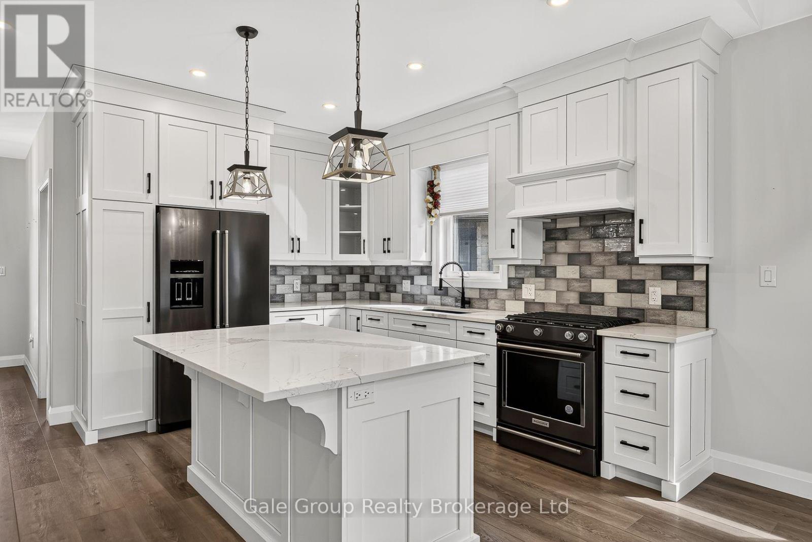 3 Evergreen Court, Tillsonburg, Ontario  N4G 0K1 - Photo 6 - X13876560