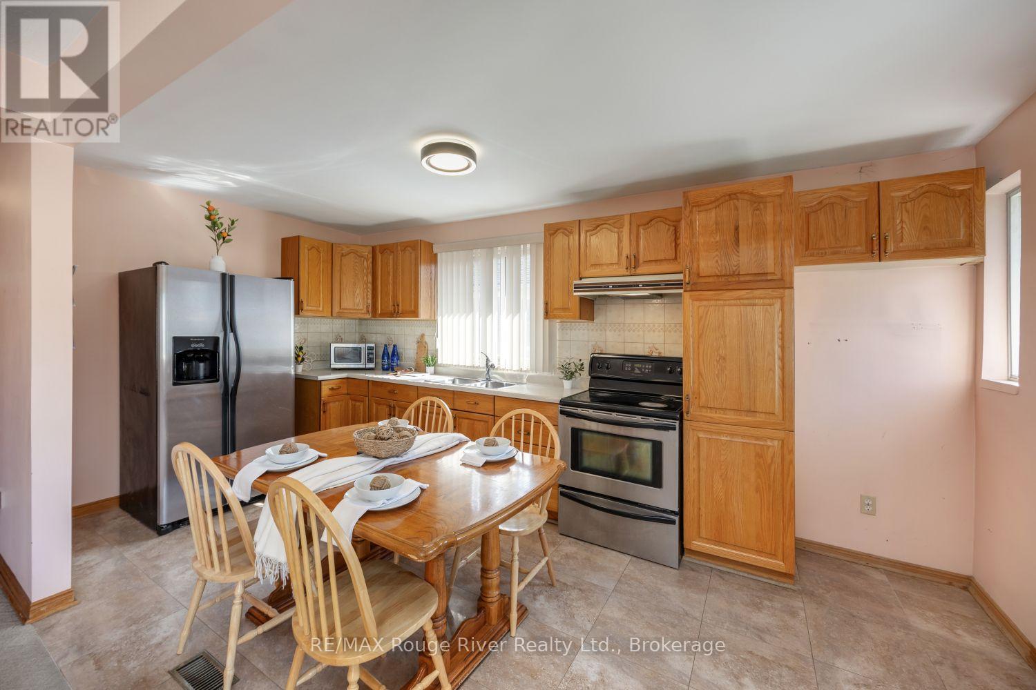 287 Guelph Street, Oshawa, Ontario  L1H 6J3 - Photo 10 - E13876544