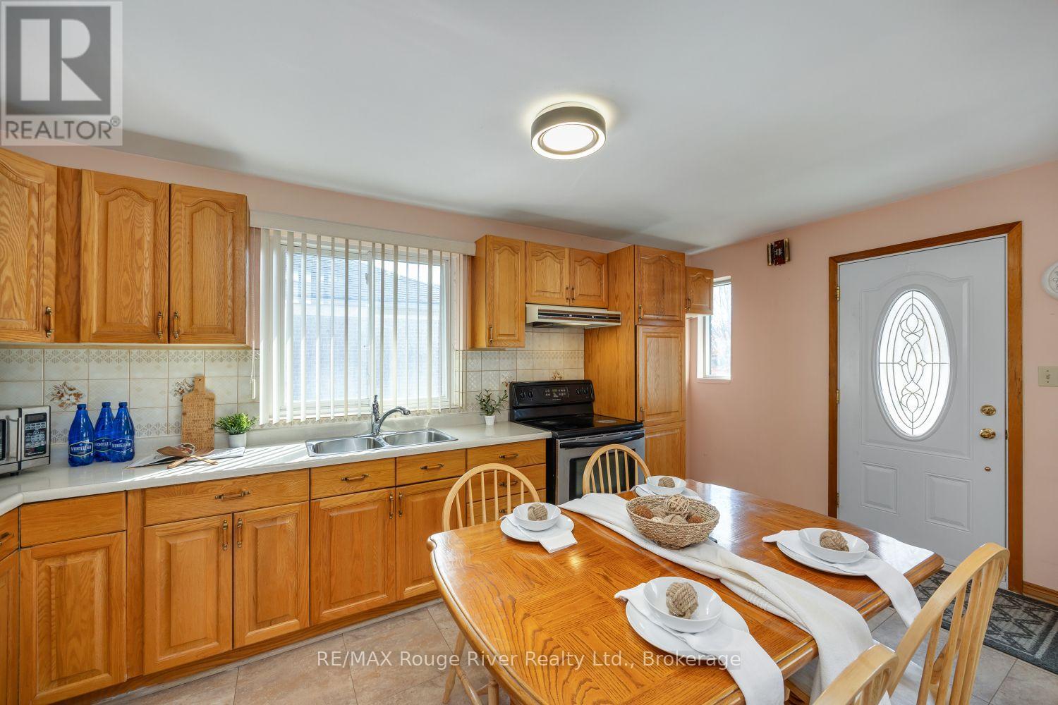 287 Guelph Street, Oshawa, Ontario  L1H 6J3 - Photo 6 - E13876544