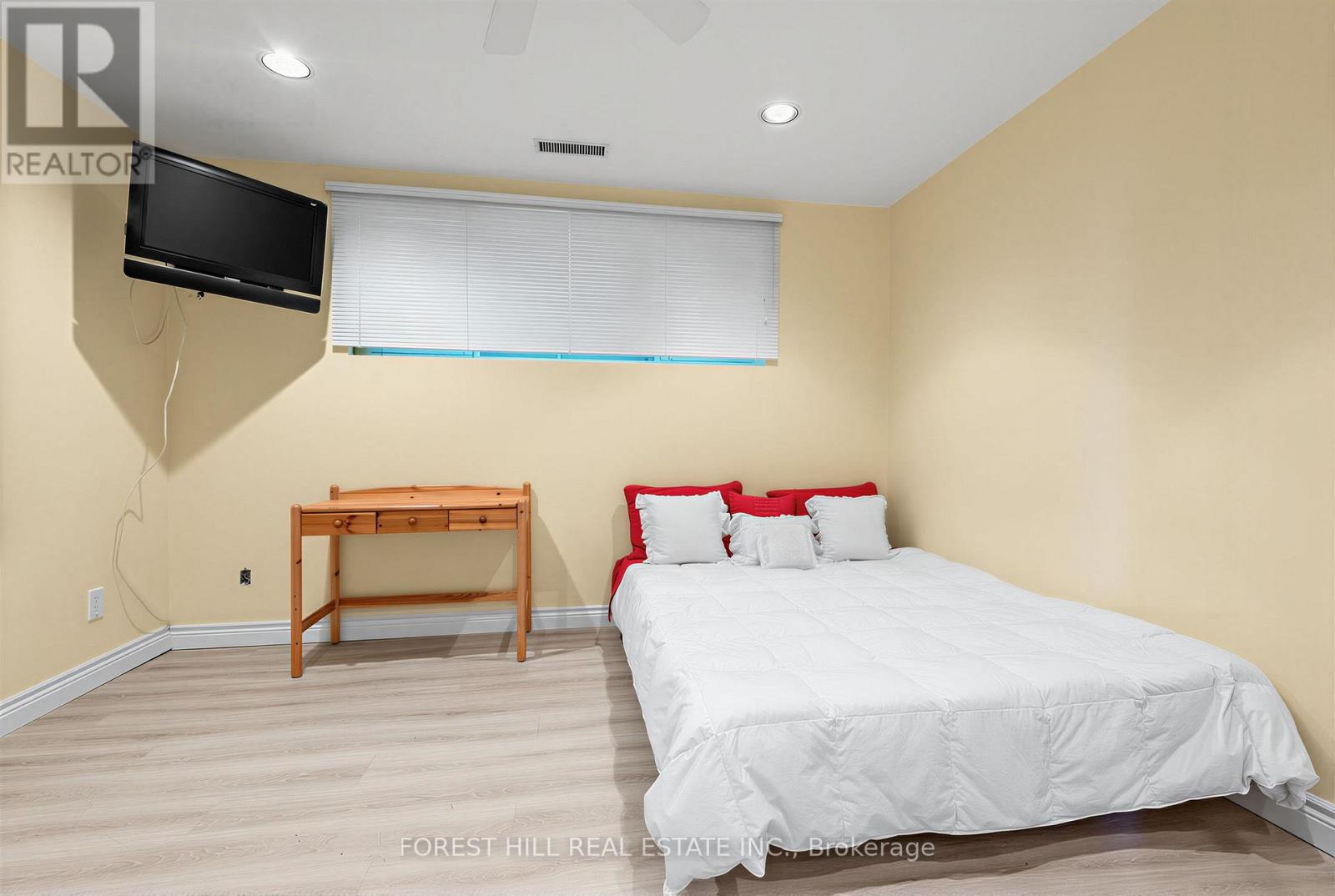 4 Abrams Place, Toronto (St. Andrew-Windfields), Ontario  M2L 1W8 - Photo 22 - C13876718