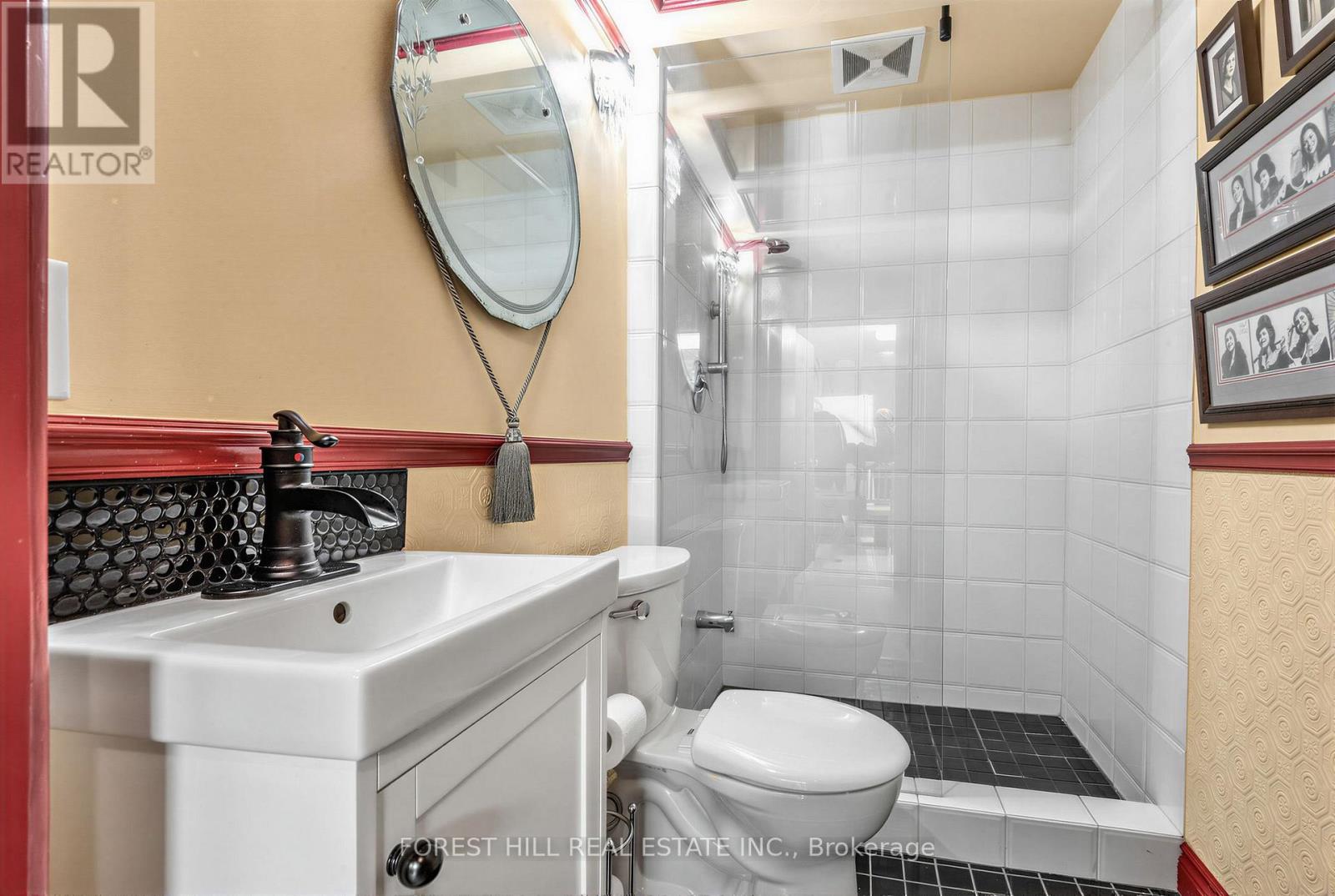 4 Abrams Place, Toronto (St. Andrew-Windfields), Ontario  M2L 1W8 - Photo 23 - C13876718