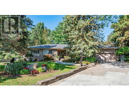 4 ABRAMS PLACE, Toronto, Ontario