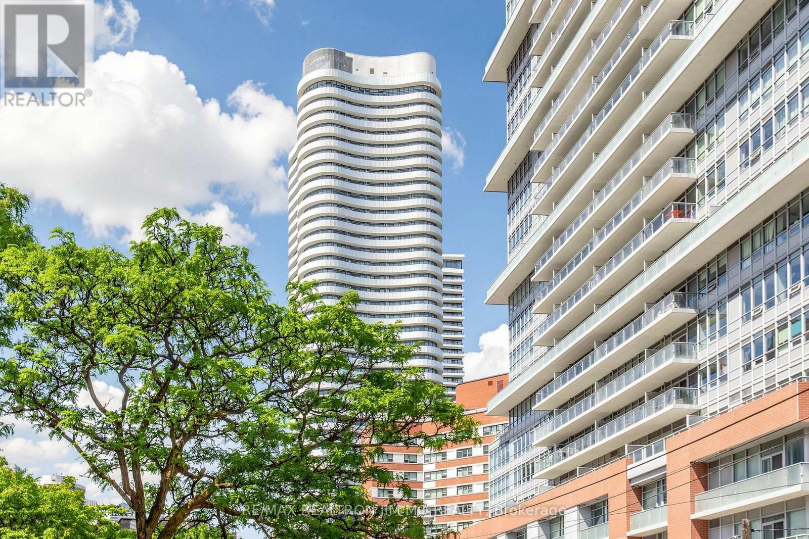 201 - 403 Church Street, Toronto (Church-Yonge Corridor), Ontario  M4Y 0C9 - Photo 2 - C13876776