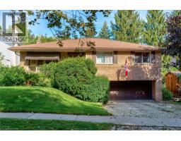 8 BONNYLYN Drive, kitchener, Ontario