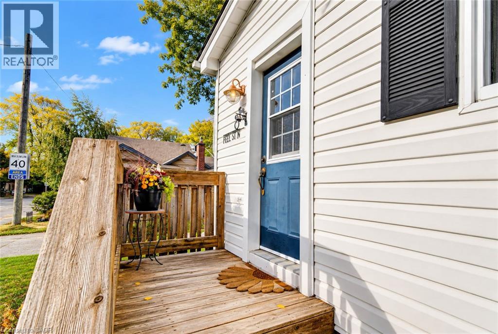 8 Peel Street N, Dundas, Ontario  L9H 2Z7 - Photo 6 - 40869394