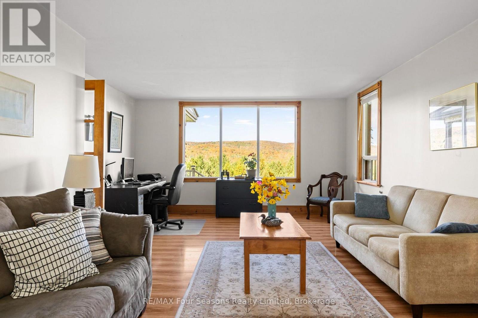 529685 Pretty River Rd. Townline N, Blue Mountains, Ontario N0H 2P0 - Photo 13 - X13876712
