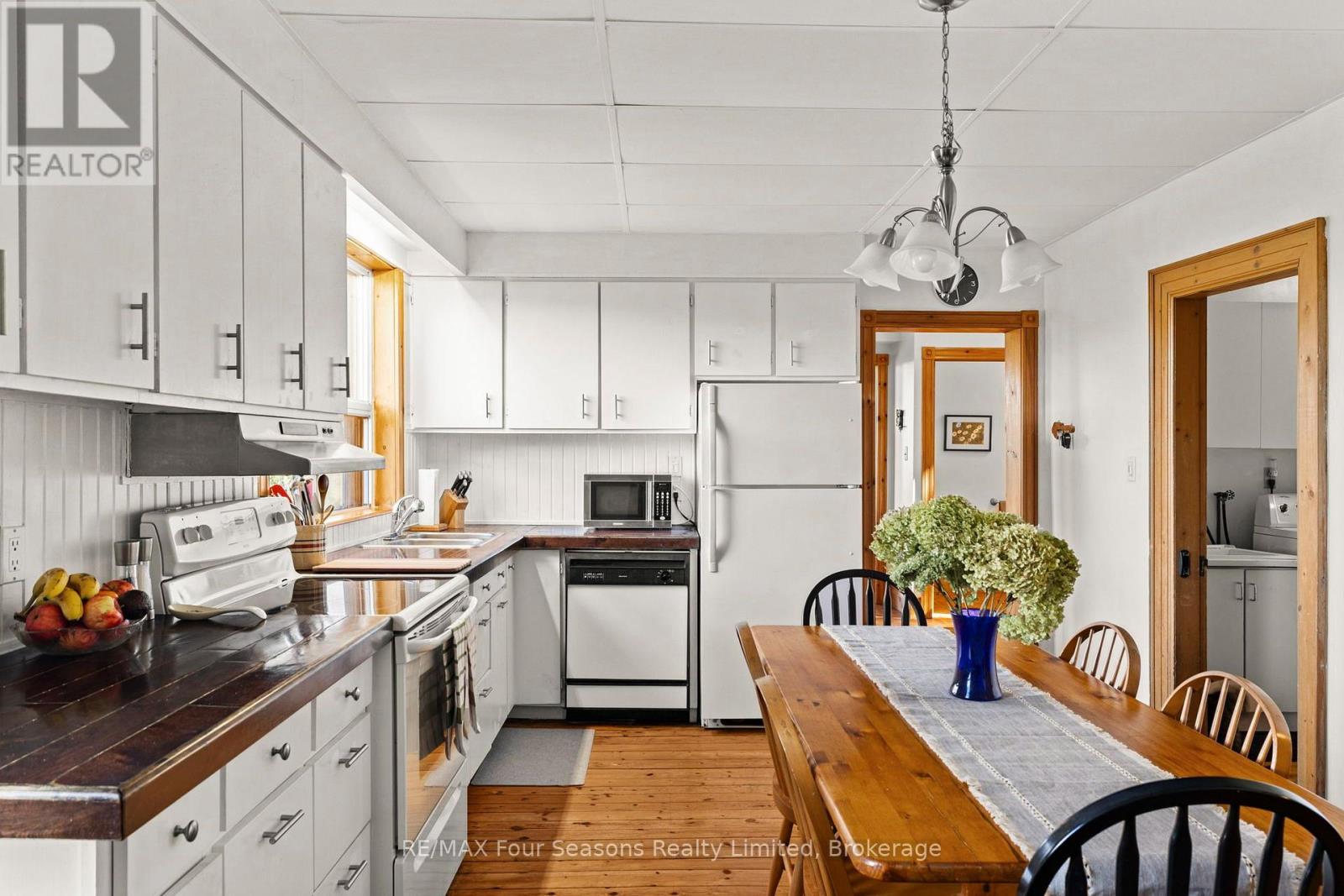 529685 Pretty River Rd. Townline N, Blue Mountains, Ontario N0H 2P0 - Photo 18 - X13876712