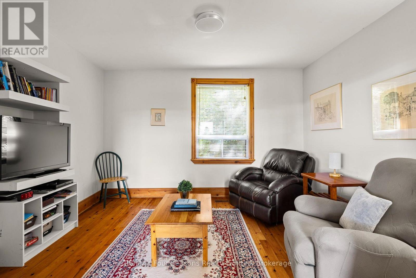 529685 Pretty River Rd. Townline N, Blue Mountains, Ontario N0H 2P0 - Photo 19 - X13876712