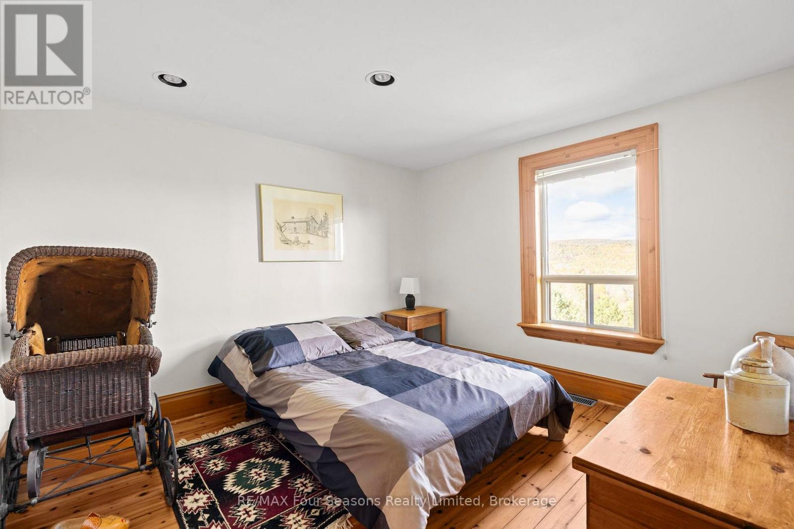 529685 Pretty River Rd. Townline N, Blue Mountains, Ontario N0H 2P0 - Photo 27 - X13876712
