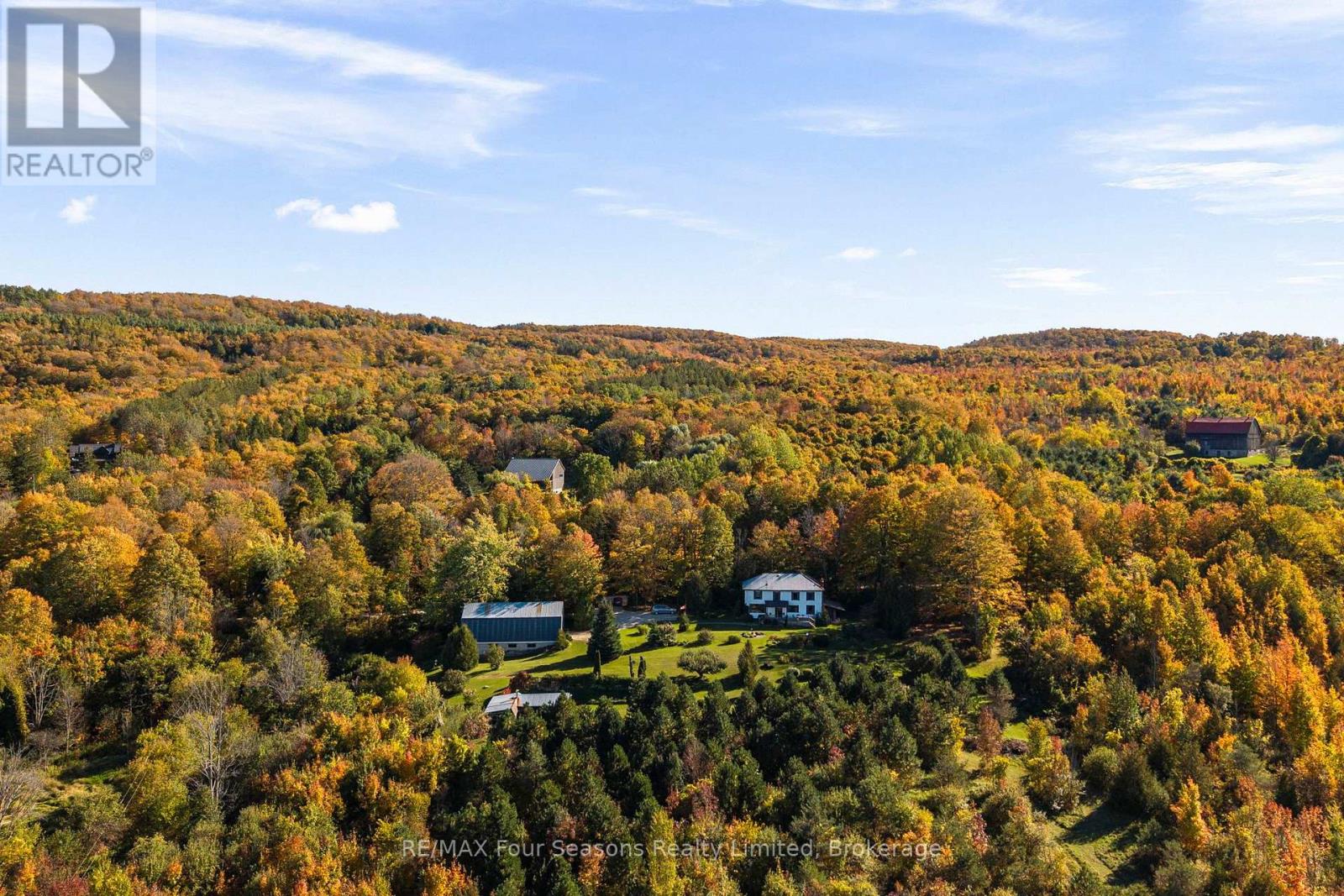 529685 Pretty River Rd. Townline N, Blue Mountains, Ontario N0H 2P0 - Photo 4 - X13876712