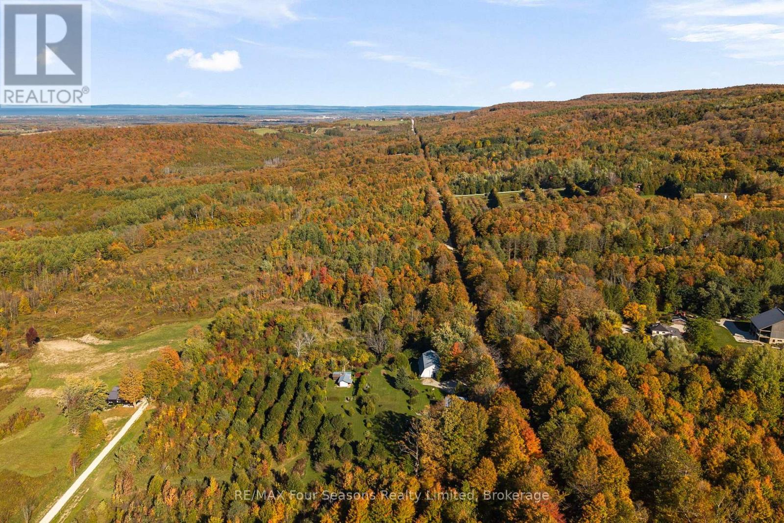 529685 Pretty River Rd. Townline N, Blue Mountains, Ontario N0H 2P0 - Photo 44 - X13876712