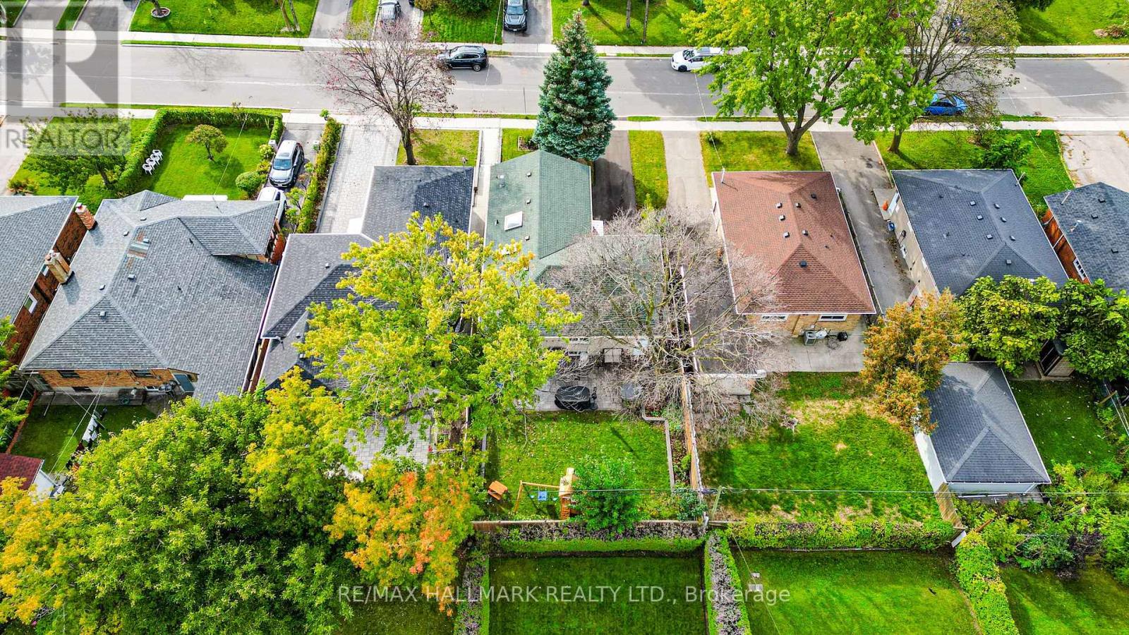 20 Wishing Well Drive, Toronto, Ontario  M1T 1J1 - Photo 40 - E13876608