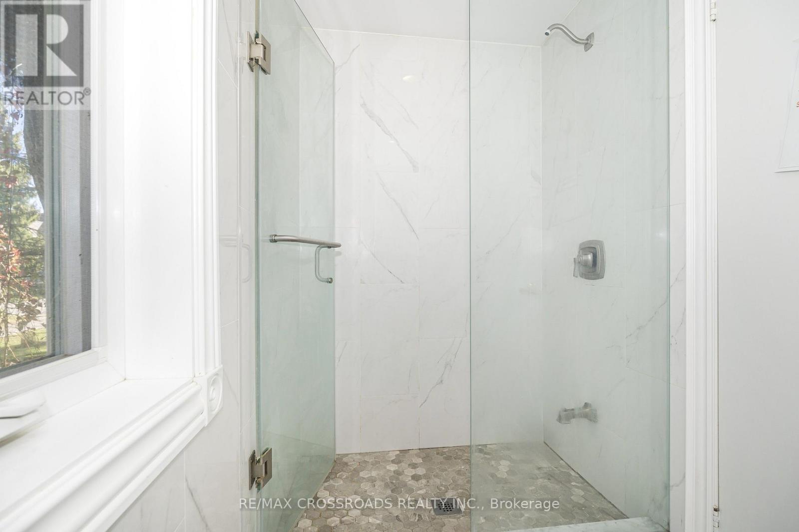 1910 Fairport Road, Pickering, Ontario  L1V 1T4 - Photo 29 - E13876618