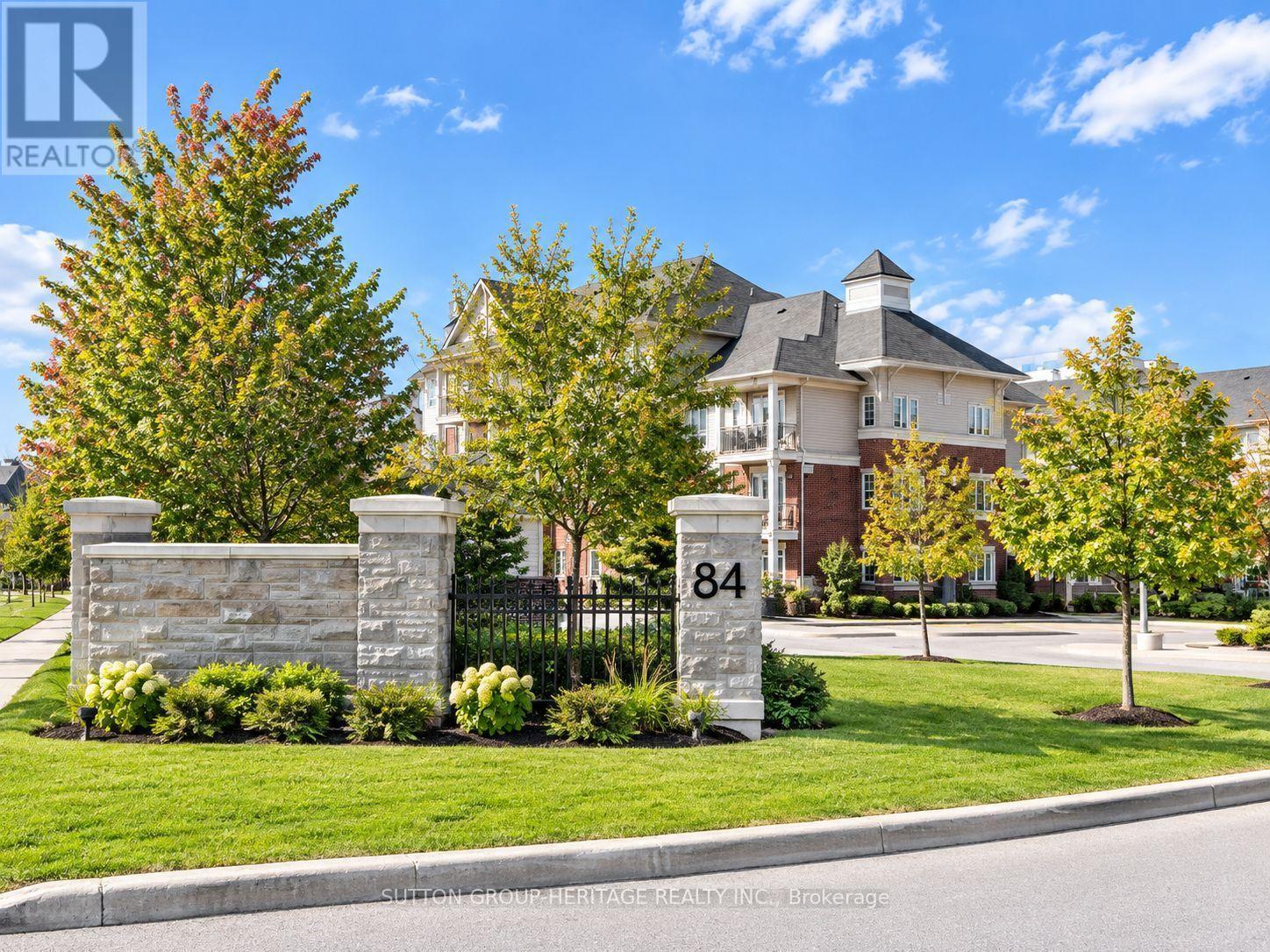 210 - 84 ASPEN SPRINGS DRIVE, Clarington, Ontario