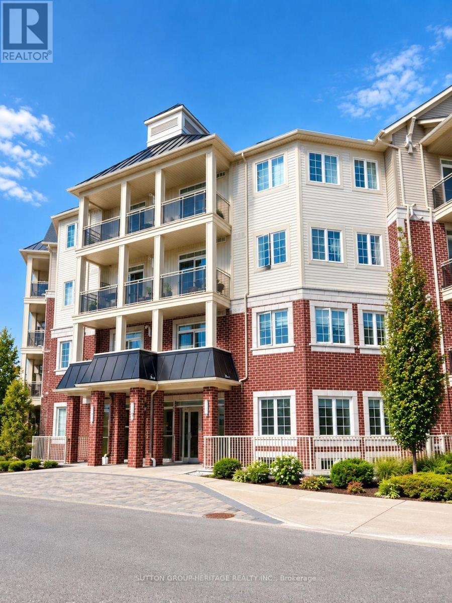 210 - 84 Aspen Springs Drive, Clarington, Ontario  L1C 0V3 - Photo 2 - E13876722